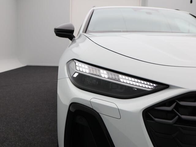 Audi A5 Avant 2.0 e-hybrid 299 Pk quattro S line | Stoelverwarming | 360 Camera | Adaptive Cruise | Bijrijdersdisplay | Matrix LED | CarPlay | 19 Inch | 10.332 Km !!