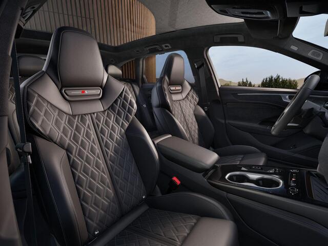 Audi A6 Avant 2.0 e-hybrid quattro S edition Competition