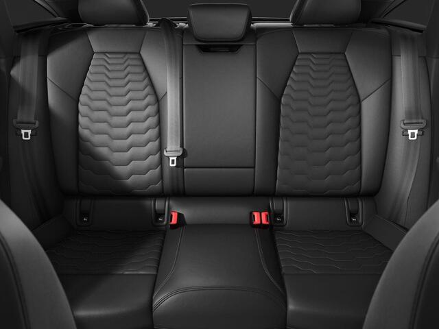 Audi A6 Sportback e-tron S edition 83 kWh | Remzadels rood | Winterpakket | Leder interieur | Privacy glass |