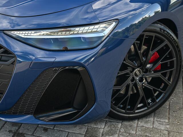 Audi A6 Avant 2.0 E-HYBRID QUATTRO S EDITION COMPETITION 270KW | 3X S-LINE | PANORAMADAK | MEMORY SEATS | S-SEATS | ADAPTIVE CRUISE | B&O SOUND SYSTEM | MASSAGE | STOELVERKOELING EN -VERWARMING | 360 CAMERA | SOFT CLOSE | HEAD-UP | ALCANTARA | AMBIANCE VERLICHTIN