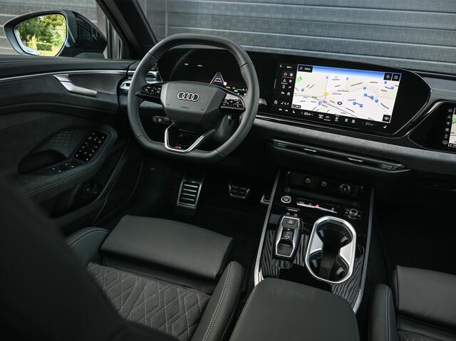 Audi A6 Avant 2.0 e-HYBRID QUATTRO S EDITION 299PK | S-SEATS | LUCHTVERING | PANORAMADAK | 360 CAMERA | EDITION ONE | B&O SOUND | HEAD-UP | 4-WHEEL STEERING | 4-ZONE CLIMATE | TECH PACK PLUS | AMBIANCE INTERIEUR | TREKHAAK | MEMORY SEATS | MMI PASSAGIERS DISPLAY 