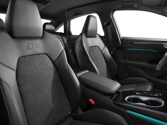 Audi A6 Limousine 2.0 e-hybrid quattro Pro Line / S edition 299 PK · 21 LM Velgen · Leder/Alcantara bekleding · Elektrische stoelen met geheugen · Interieur carbon