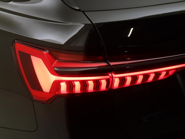 Audi A6 Avant 55 TFSI e quattro S edition Competition | Panoramadak | Trekhaak | Adaptieve demping | 4-zone airco | 360 camera | Head-up display | Dodehoek detectie | Servosluiting portieren |