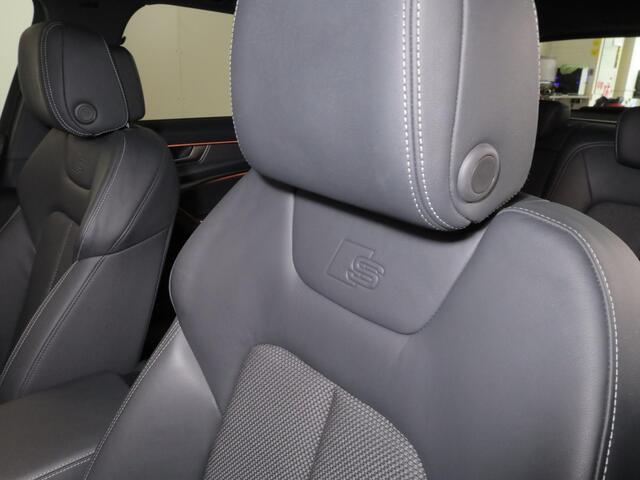 Audi A6 Avant 40 TFSI S edition Competition 204PK | Panorama dak | Verlengde garantie | 2x S-line | Led matrix |