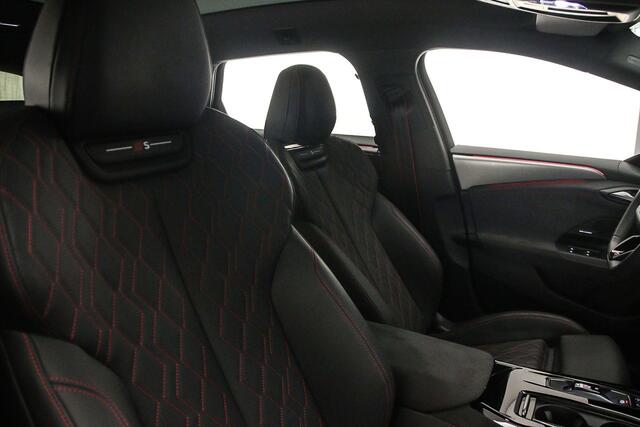 Audi A6 Avant e-tron Edition One quattro 428pk | B&O | Pano | Luchtvering | Tech Pro | Leder | Trekhaak | Stoelvent. | Matrix | OLED | MMi Pro Rood stiksel | Head Up |