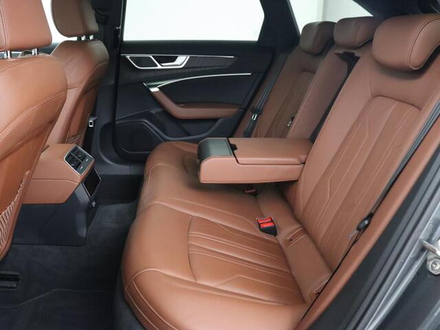 Audi A6 50 TFSIe quattro S edition | Panoramadak | Adaptive cruise | Nappaleder | Stoel & stuurverwarming | Camera | Trekhaak | Keyless | Adaptief onderstel | Carplay | Navigatie | Matrix LED | Getint glas | PHEV | Plug In