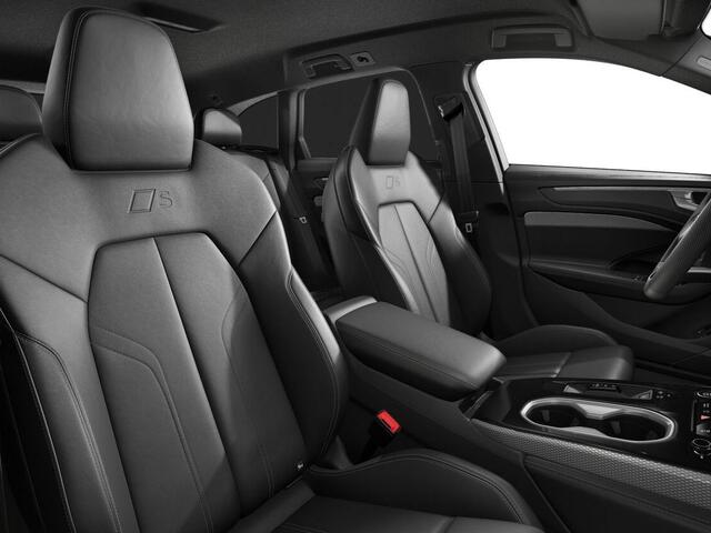 Audi A6 Avant 2.0 e-hybrid quattro S edition 299 PK · Tech plus · Warmtewerend glas, donker getint · Exterieurpakket zwart