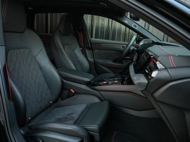 Audi A6 Avant 3.0 TFSI 368PK Quattro S-Edition · Panorama dak · Luchtvering · 6 Cilinder · Memory Seats · Tech Pro · Adaptive Cruise · B&O Sound · S-Seats · Ambiance interieur · Head-Up · Carbon inleg · Styling kit · 4 Zone Climate · 4 Wheel steering · Head-Up ·