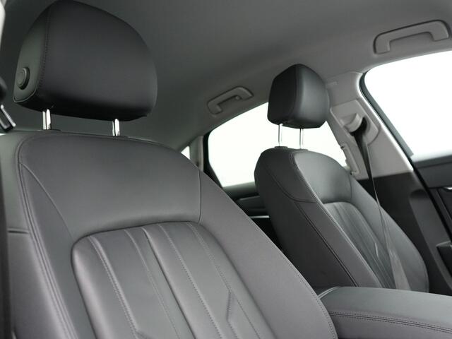 Audi A6 Limousine 50 TFSI e Quattro Business edition Plug In Hybrid 300pk Dealer O.H PHEV | Trekhaak af Fabriek | Adaptive Cruise | Lederen Comfortzetels Memory | Head Up | Camera | Park Assist | BLIS | Apple Carplay |