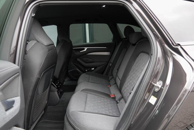 Audi A6 Avant Edition One | e-hybrid 299Pk Aut. | Quattro | Plug-in Hybrid | MMI Bijrijdersdisplay | 360° Camera | AWD-Besturing | Madeira Brown | 21''