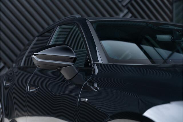 Audi A6 Avant 2.0 e-hybrid quattro 270 KW S edition Competition Alle Opties ACC B&O Midnightgrun S Stoel 360 Camera Pano Luchtv. Vielwielbes. AmbientPro Trekhaak FULLOPTION