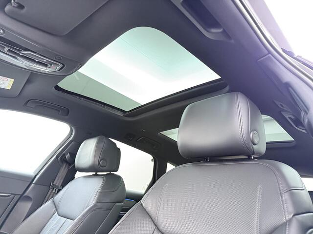 Audi A6 Avant 55 TFSI quattro S edition Pano | Trekhaak | 360 Camera | S-Line |