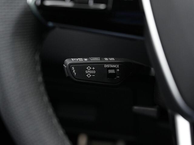 Audi A6 Avant 55 TFSI e Quattro S edition Competition / S-Line | Panoramadak | Nachtzicht | Demperregeling | HD Matrix LED | Head-up display | Stuur-/stoelverwarming