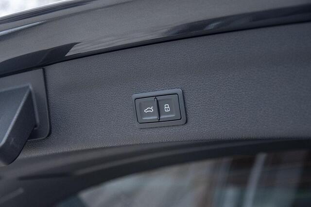 Audi A6 AVANT 55 TFSI e QUATTRO S EDITION COMPETITION