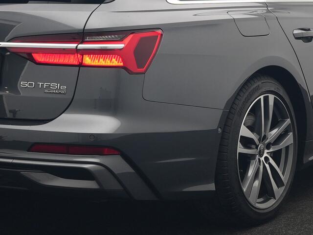 Audi A6 Avant 50 TFSI e quattro S-Line PHEV 300pk Dealer O.H Panodak | Head Up | Adaptive Cruise | Lederen Sportstoelen Memory & Verewarmd | S Sportstuur Verwarmd | Apple Carplay | Blis | Sfeerverlichting | Keyless | Navigatie | Virtual | DAB | 19" L.M Plug In Hy