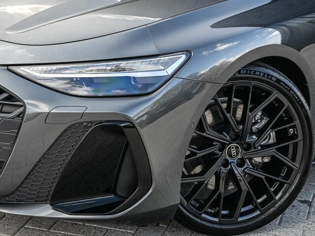 Audi A6 Avant 2.0 e-hybrid quattro S edition