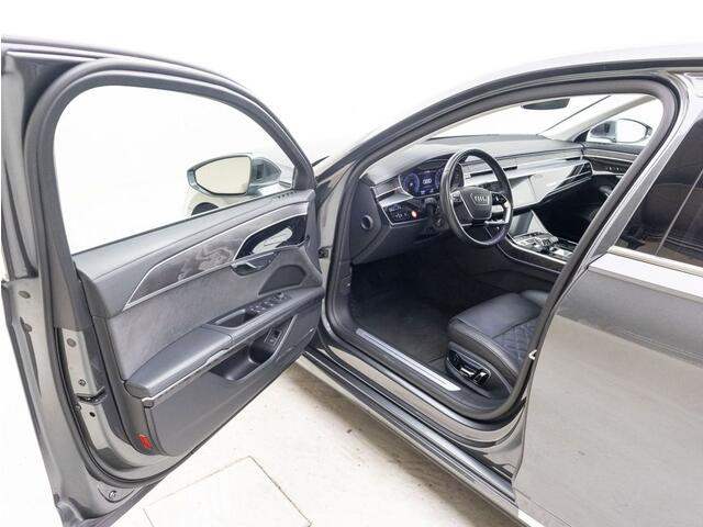 Audi A8 50 TDI Quattro Lang 286 PK ACC Glazen Schuifdak BEO Sound Head-Up Stoelkoeling en massage 21 Inch