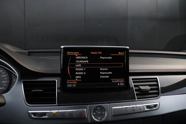 Audi A8 4.0 TFSI S8 plus quattro Pro Line+ | KERAMISCH | MEMORY | BOSE | HEAD-UP | CARBON | 360° CAMERA | STOELVERW. | CRUISE | STOELVERK. | MASSAGE |