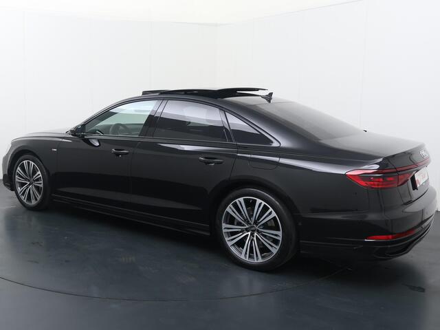 Audi A8 60 TFSI e quattro | 462 PK | Panoramadak | 360 graden Area view | Head-up display | S line | Nachtzicht assistent | Lederen bekleding | Stoel massage | Stoel ventilatie |