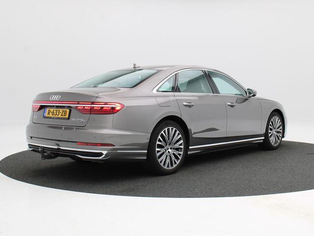 Audi A8 60 TFSi e quattro 463 Pk Automaat | Trekhaak | Stoelverwarming | Adaptive Cruise | Bang & Olufsen | Elektrische Stoelen | 360° Camera | CarPlay | 20 Inch