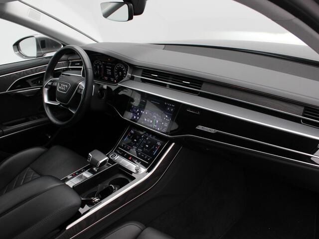 Audi A8 60 TFSi e quattro 463 Pk Automaat | Trekhaak | Stoelverwarming | Adaptive Cruise | Bang & Olufsen | Elektrische Stoelen | 360° Camera | CarPlay | 20 Inch