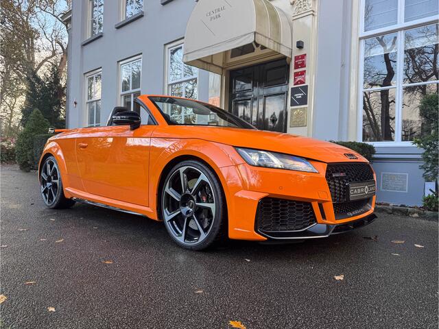 Audi CABRIOLET TTRS Roadster Quattro, Audi Exclusive