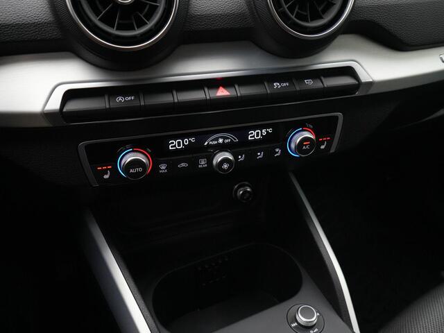 Audi Q2 35 TFSI 150 pk S-tronic Ambition | Trekhaak | Navigatie | Stoelverwarming | Carplay | Parkeersensoren achter