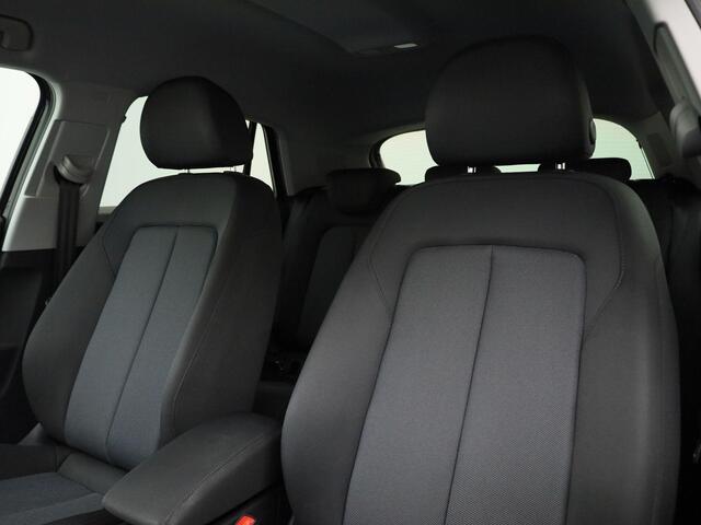 Audi Q2 35 TFSI/150PK Pro Line · Navigatie · Parkeersensoren · App connect