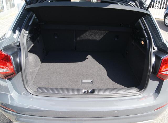 Audi Q2 35 TFSI CoD Sport Automaat,Navi,Cruise,Pdc,Trekhaak,Rijklaarprijs!!