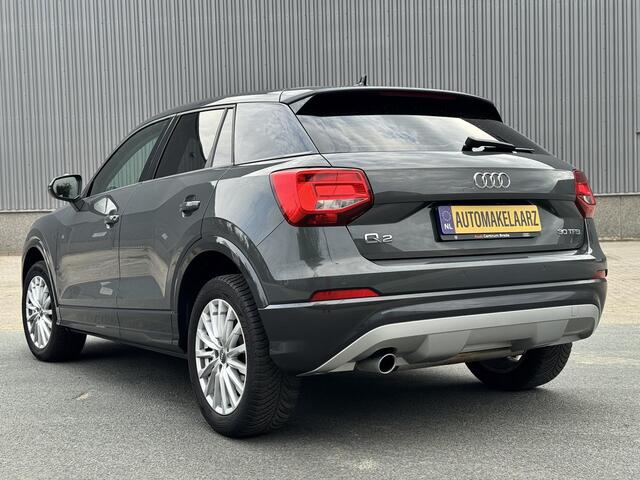 Audi Q2 30 TFSI KEYLESS PDC