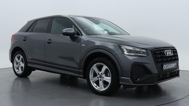 Audi Q2 35 TFSI S Edition | Stoelverwarming | Adaptive cruise | Zwart optiek |