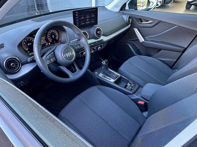 Audi Q2 35 TFSI 150pk S-tronic Advanced | Vernieuwd dashboard | Camera | Carplay | Adapt. Cruise | Rijklaar incl. garantie