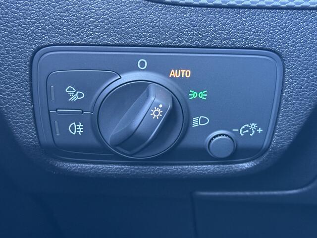 Audi Q2 35 TFSI 150pk S-tronic Advanced | Vernieuwd dashboard | Camera | Carplay | Adapt. Cruise | Rijklaar incl. garantie