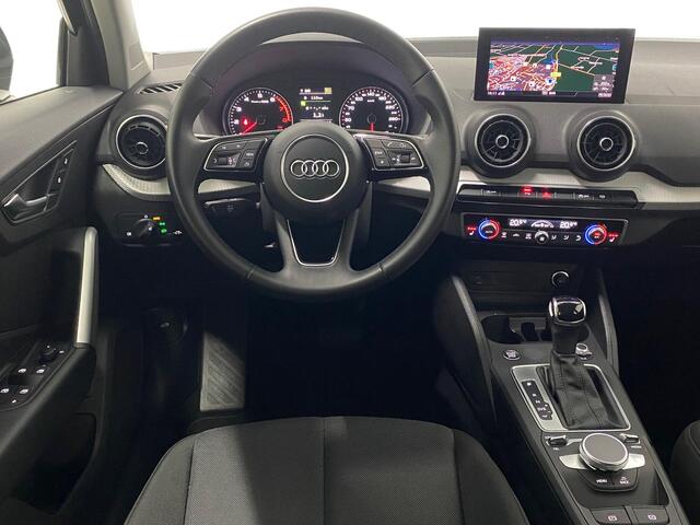 Audi Q2 35 TFSI S Edition S Line Camera Led Koplampen Keyless entry Navi