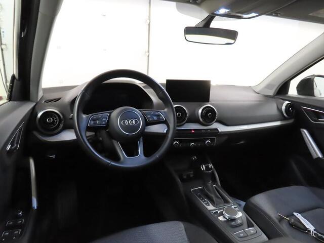 Audi Q2 35 TFSI BUSINESS EDITION I CLIMATE CONTROL I APPLE CARPLAY I CRUISE CONTROL I NAVIGATIE I STOELVERWARMING