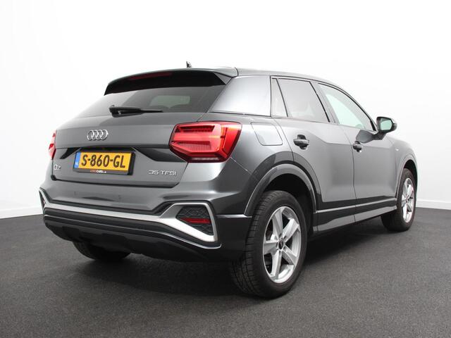 Audi Q2 35 TFSI 150pk Automaat S Edition | Navigatie | Camera | Adaptive Cruise Control | LED Matrix | Elektrische Achterklep | Keyless Entry |