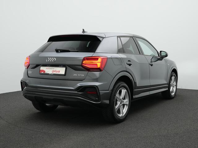 Audi Q2 35 TFSI 150 pk S-tronic Advanced edition / S-Line | Stoelverwarming | Cruise control | Climatronic | Apple Carplay / Android Auto | 17 inch