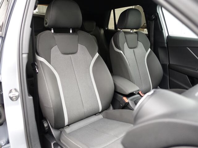 Audi Q2 1.4 TFSI 150pk S Line Black Optic Aut- Sport Interieur, Navigatie, Park Assist, Cruise, Trekhaak