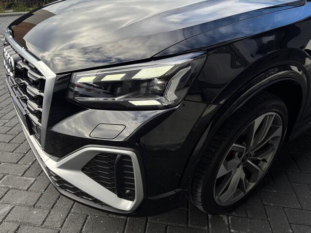 Audi Q2 35 TFSI S-line Matrix Pano Camera