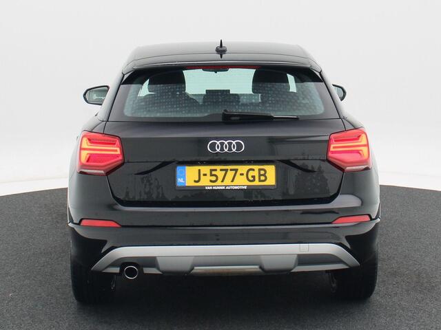 Audi Q2 30 TFSi 115 Pk epic | LED | Navigatie | CarPlay | Parkeersensoren | 17 Inch | 102.670 km!!