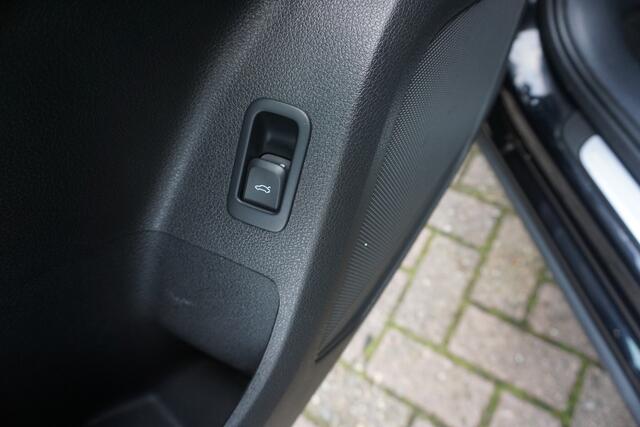 Audi Q2 1.0 TFSI Sport PDC | ECC | Stoelverw. *All in prijs*