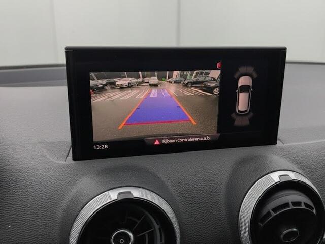 Audi Q2 30 TFSI S Edition 110PK | Panorama dak | Stoelverwarming | Virtual cockpit |