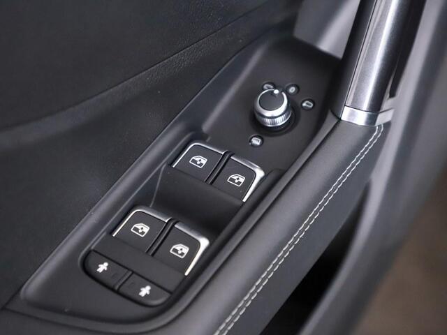 Audi Q2 30 TFSI 115pk limited Navi/Ecc/Lm vlg