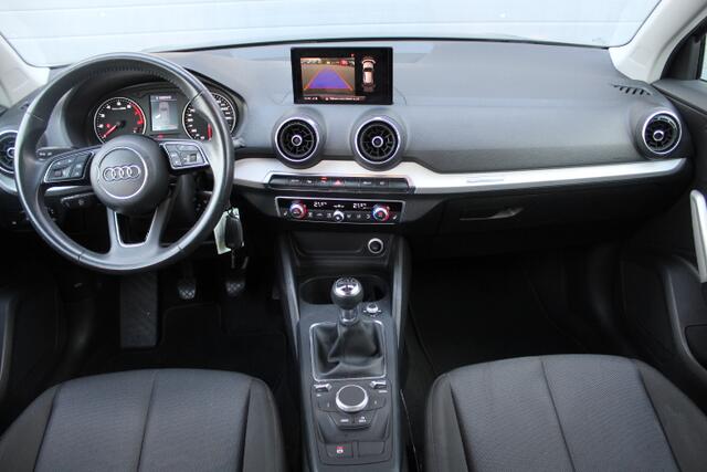 Audi Q2 30 TFSI Sport Camera, Cruise, Cimatecontrol, Parkeerassistent, Bluetooth