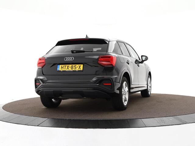 Audi Q2 35 TFSI 150pk S-tronic S Edition · Camera · Apple/Android Car Play · P-Sensoren · Stoelverwarming · 17'' Inch · Garantie t/m 13-07-2029 of 100.000km