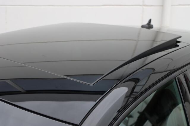 Audi Q2 35 TFSI | S Edition | 150pk | S-Tronic | Ambiente | Zwart Optiek