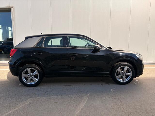 Audi Q2 35 TFSI 150Pk Epic / PDC V+A / Sportstoelen / DAB Radio