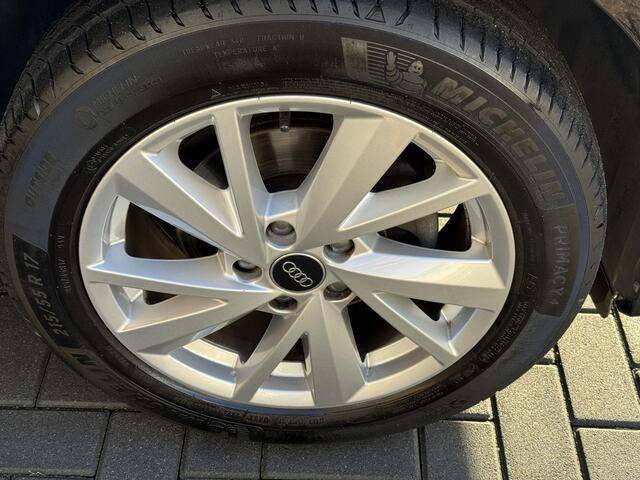 Audi Q2 35 TFSI S-line,Cam,Carpl,Navi,Cruise,Leer