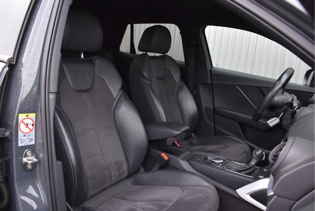 Audi Q2 35 TFSI Pro Line S-Line adaptive cruise, Trekhaak, Stoelverwarming, Camera, PDC