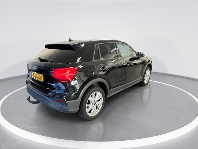 Audi Q2 30 TFSI 110pk S Edition · Camera · P-Sensoren · Navigatie · Stoelverwarming · 17'' Inch ·